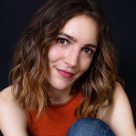 Meet your Posher, Katie - Picture 1 of 1